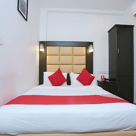 Hotel Qube Kochi Kültér fotó